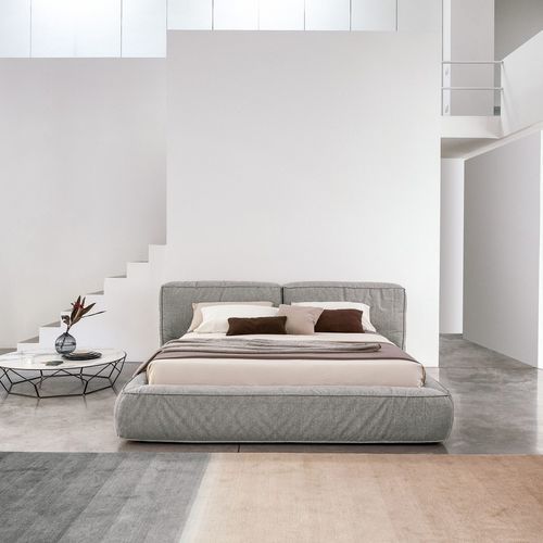 Cama de casal - FLUFF - BONALDO - contemporânea / estofada / com cabeceira estofada