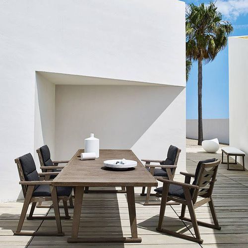 Mesa contemporânea - Gio - B&B Italia - em madeira maciça / em teca / com base em madeira maciça