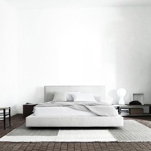 Cama de casal - Richard - B&B Italia - contemporânea / estofada / com cabeceira
