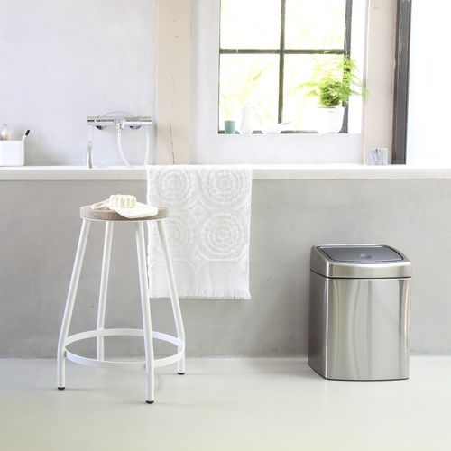 Lixeira para banheiro - TOUCH BIN® 4772 series - Brabantia International - de parede / em aço / touch