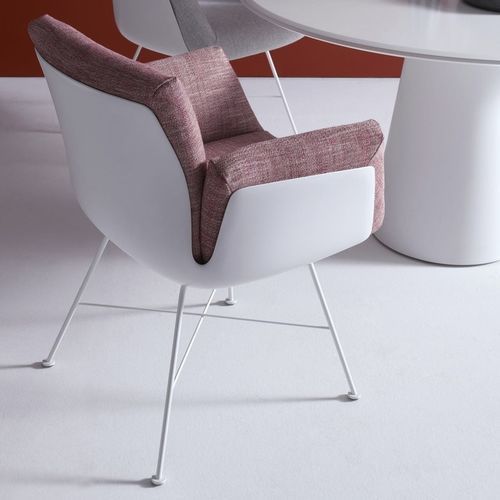 Cadeira contemporânea - ALVO - COR - para ambiente interno / em tecido / em couro