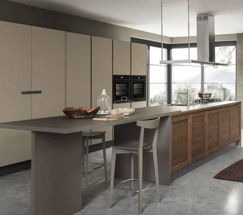 Cozinha contemporânea - CLASS LINE - Febal Casa - em madeira de freixo / em vidro / com ilha