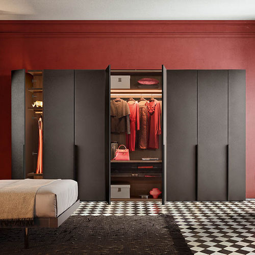 Guarda-roupa de canto - CORNICE  - PIANCA - modular / contemporâneo / em madeira laqueada