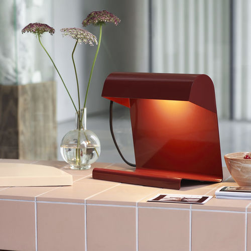 Luminária de mesa - vitra USA - em chapa de aço / contemporânea / Wire