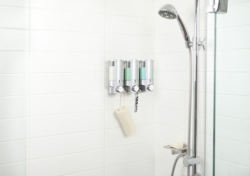 Dispensador de sabonete da linha comercial - AVIVA III.01 - Better Living Products - de parede / em ABS / manual