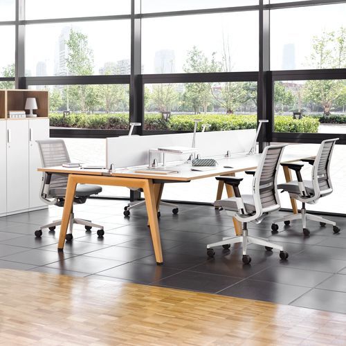 Estação de trabalho - B-FREE - Steelcase EMEA - de piso / de 2 lugares / de 2 a 4 lugares