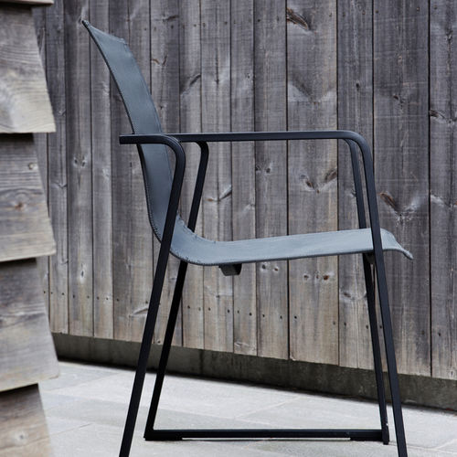Cadeira contemporânea - MUZE - OASIQ - para ambiente externo / em Textilene® / com base em aço inoxidável