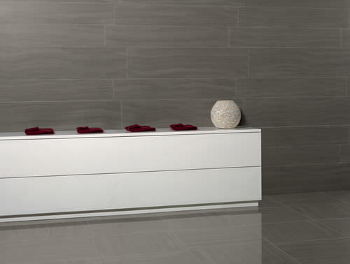 Placas de revestimento em grés porcelanato - ALMATEC TRAVERTINO - NEMO TILE - polida / para ambiente interno / para cozinha