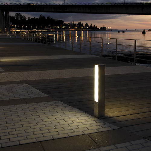Poste balizador de iluminação para espaços públicos - ADM - Setga - contemporâneo / em aço inoxidável polido / em acrílico