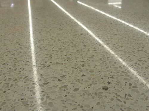 Revestimento de piso em terrazzo - SIBDEKODUR TERRAZO - IKOIDEAL - Sibland - texturizado / efeito pedra / de alta resistência