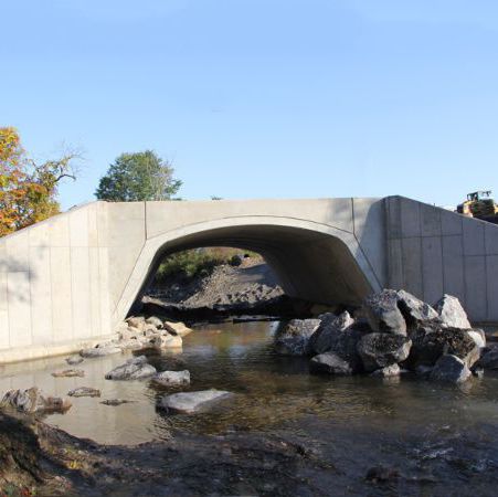 Ponte em concreto - O-SERIES® - Contech - em arco / pré-fabricada / modular