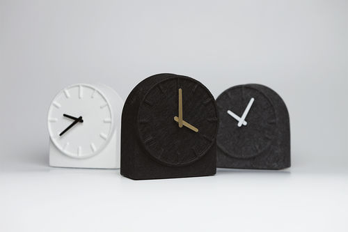 Relógio contemporâneo - FELT TWO - LEFF amsterdam - de mesa / analógico / em feltro