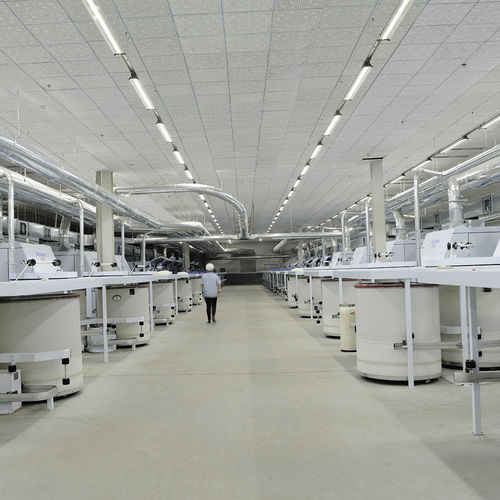 Luminária técnica saliente - STILLA - Esse-ci - suspensa / de LED / linear