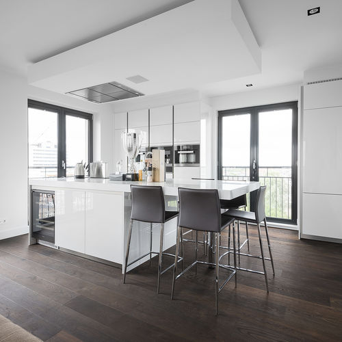 Piso estruturado - D.02 - Dennebos Flooring - chevron / envelhecido / colado