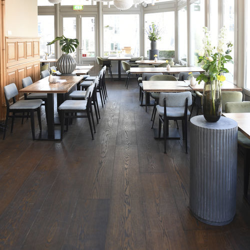 Piso estruturado - D.03 - Dennebos Flooring - chevron / envelhecido / colado