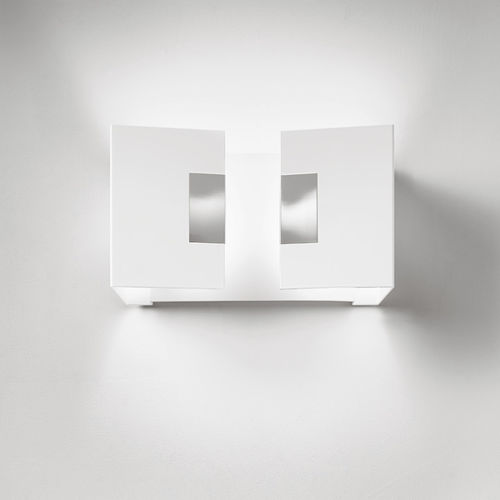 Arandela contemporânea - BUCKLE - MACROLUX SRL  - para ambiente interno / em aço inoxidável / halôgena