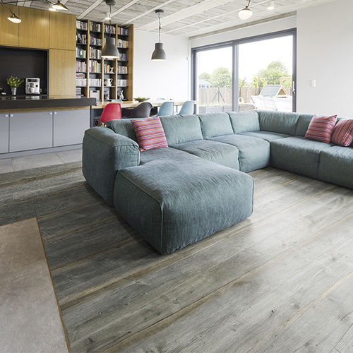 Piso estruturado - SUN WOOD DESIGN PARKETT - SILBERMINE 05 - SUN WOOD by Stainer - maciço / em carvalho / em espinha de peixe