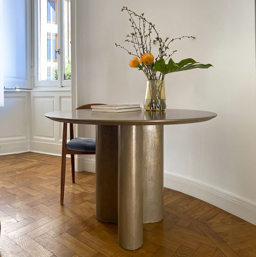 Mesa contemporânea - Giorgia - mg12 - em madeira / em bronze / com base em bronze