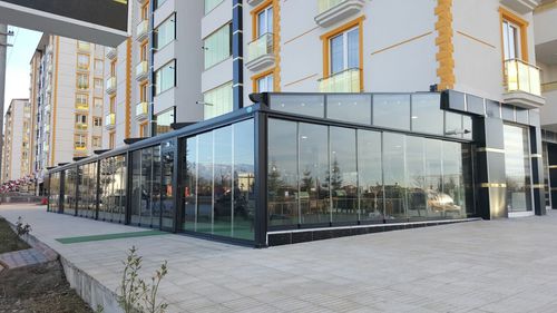Pérgola apoiada em parede - VPS  - VIZYON GLAZING SYSTEMS - metálica / com cobertura retrátil / da linha comercial