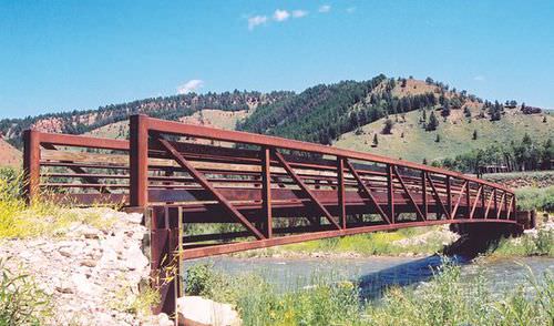 Ponte em aço Corten - Short span steel - de rede / para peões / pré-fabricada