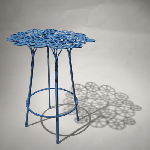 Banqueta alta de design original - ESTRELA - A lot of Brasil - com base em aço / de jardim / azul