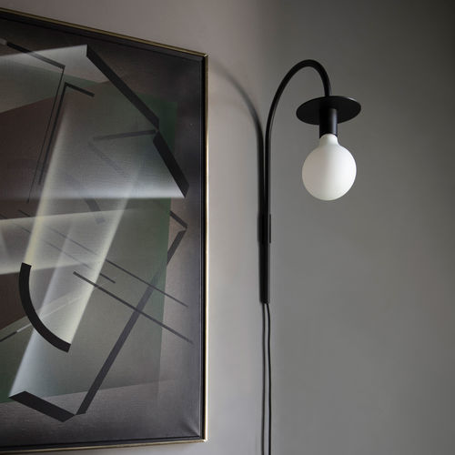 Arandela contemporânea -  LA LAMPE - Friends & Founders - para ambiente interno / em vidro / metálica
