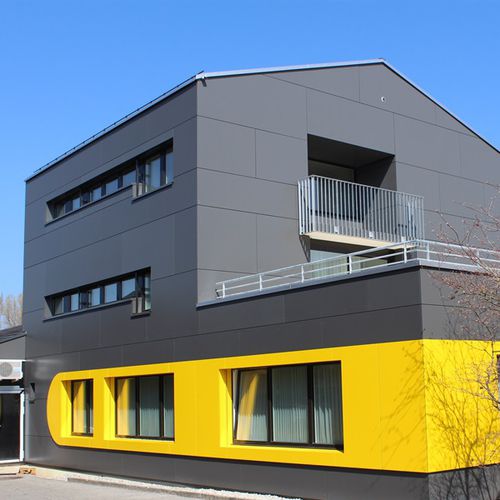 Revestimento de fachada em painéis - CELLON - NEUTERBIT SALMSACH - Bruag Design Factory AG - em compósito / em HPL / liso