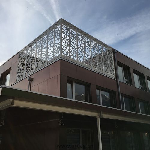 Sacada com barras - CELLON - PRIVATE HOUSE - Bruag Design Factory AG - em madeira / antiarrombamento
