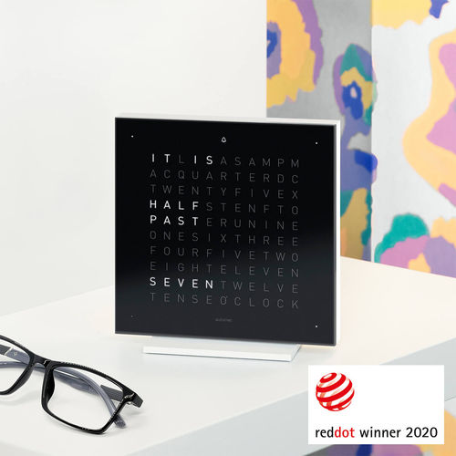 Relógio contemporâneo - ICE TEA - qlocktwo - de mesa / com display digital de LCD / em acrílico