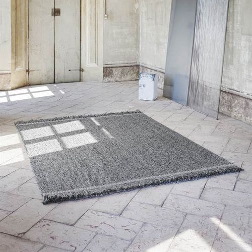 Tapete contemporâneo - ELMO - LINIE DESIGN A/S - de cor lisa / em lã da Nova Zelândia / retangular
