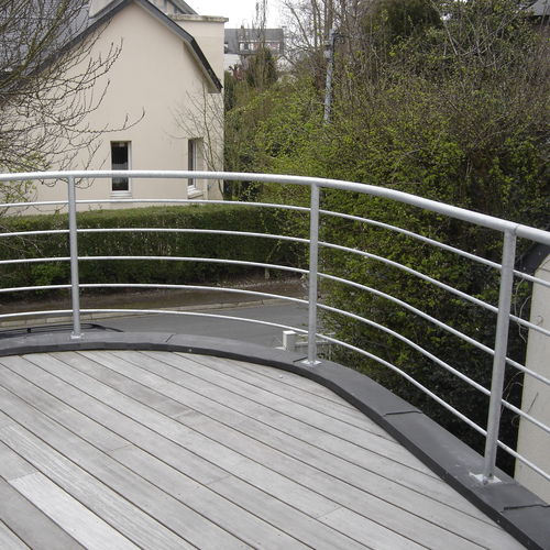 Guarda-corpo metálico - CAEN - ESCALIER DESIGN 14 - com cabos / em tela metálica / para ambiente externo