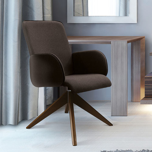 Poltrona contemporânea - CASUELLE® - burgessfurniture - em tecido / em madeira / metálica