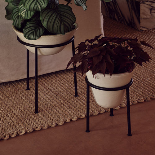 Vaso de jardim em aço - DAIZA - AUDO - em arenito / freestanding / oval