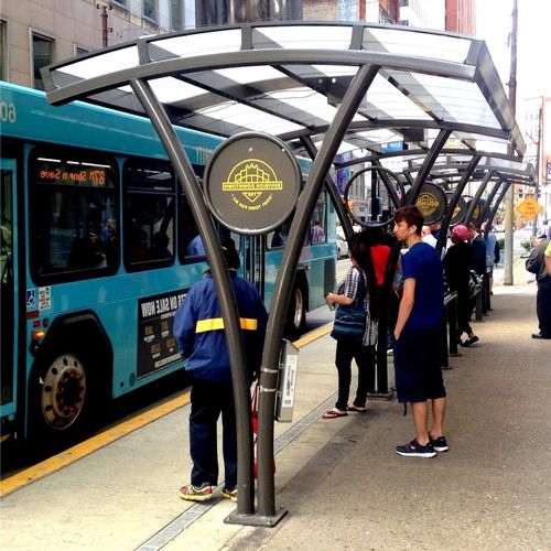 Abrigo de ônibus em aço - AERO - Brasco International Inc. - em alumínio / em policarbonato