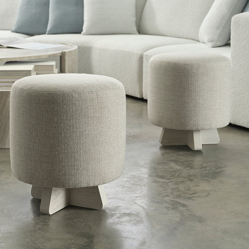 Otomana contemporânea - PLAYA  - Baker Furniture Co. - em tecido / redonda / estofada