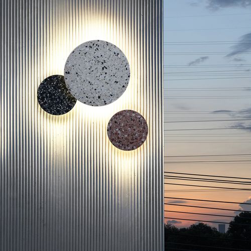 Arandela contemporânea - PIN - BENTU DESIGN - para ambiente interno / em alumínio / em acrílico
