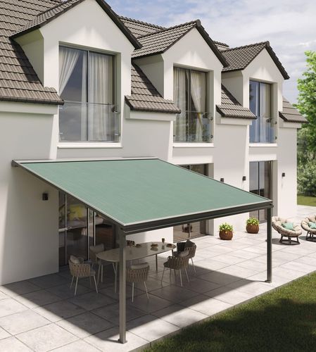 Pérgola apoiada em parede - 646 - Kadeco Sonnenschutzsysteme GmbH - em tecido / com cobertura em tela / motorizada
