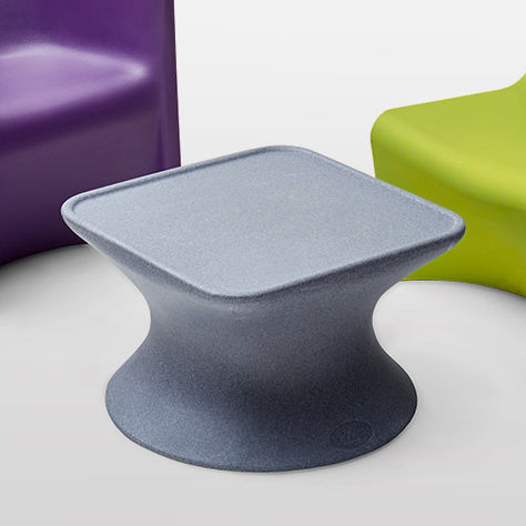 Mesa de centro contemporânea - RYNO® - Pineapple - em polietileno / com base em polietileno / quadrada