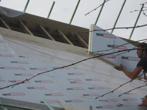 Isolamento termoacústico - IKO ENERTHERM SARKING - ATAB - térmico / em poliisocianurato (PIR) / em painéis