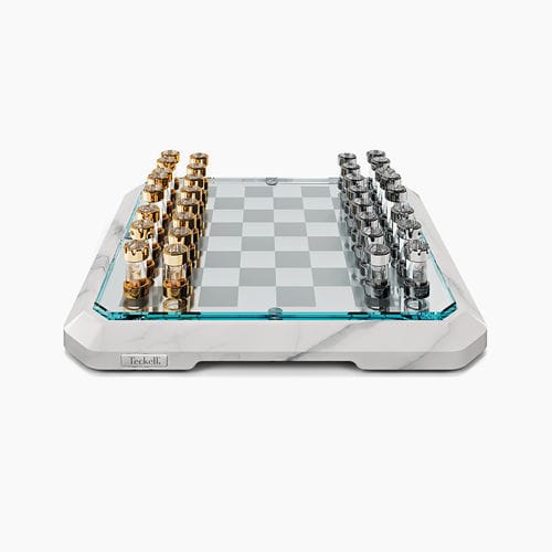 Mesa de xadrez contemporânea - Stratego White - Teckell - da linha residencial / da linha comercial / em latão cromado