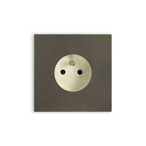 Tomada elétrica - FACET - SOCKET - Atelier Luxus - dupla / tripla / modular