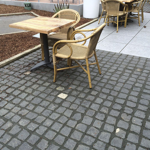 Bloco de pavimentação em basalto - TUR - Bauma-stone - para ambiente externo / para pedestres