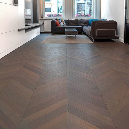 Piso estruturado - ATELIER - A15637 - lalegno - em carvalho / chevron / liso
