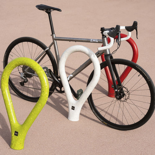 Bicicletário de piso - Loclock - Durbanis - com sistema de segurança / para espaço público / em concreto