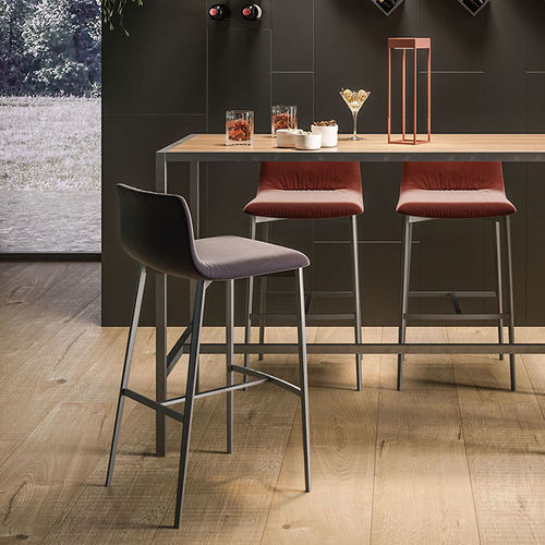 Cadeira alta contemporânea - NIRVANA - Ronda Design - para ambiente interno / em veludo / em couro