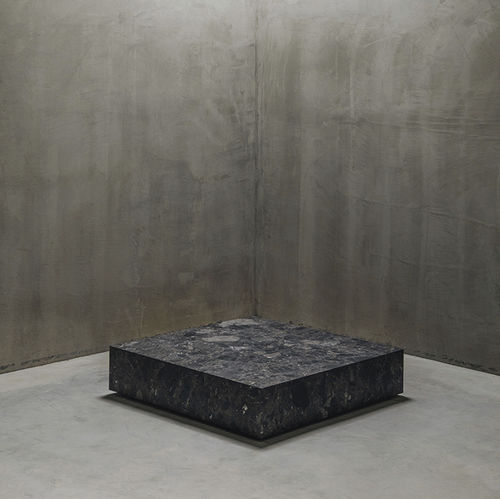 Mesa de centro contemporânea - EDGE L GRIS ALVITO - MAAMI HOME - em mármore / com base em mármore / quadrada