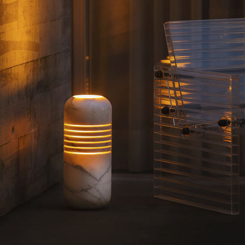 Luminária de chão sem pé - LUMI CALACATTA ORO - MAAMI HOME - em mármore / contemporânea / Wire