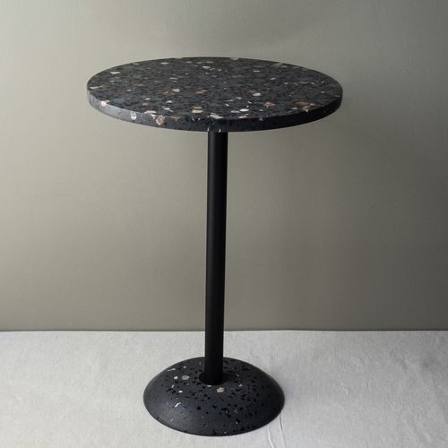 Mesa de lanchonete contemporânea - M-3 - Karoistanbul - em terrazzo / com base em aço / redonda