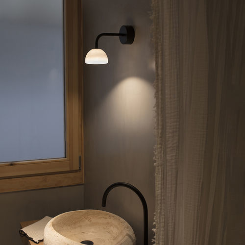 Arandela de design minimalista - ABSIDIOLA A DIRECTO - Luxcambra - para ambiente interno / em alabastro / metálica