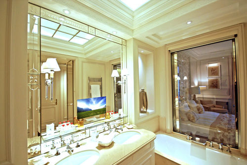 Espelho para banheiro de parede - BEAU-RIVAGE PALACE : LAUSANNE - Raymura - contemporâneo / retangular / com TV integrada